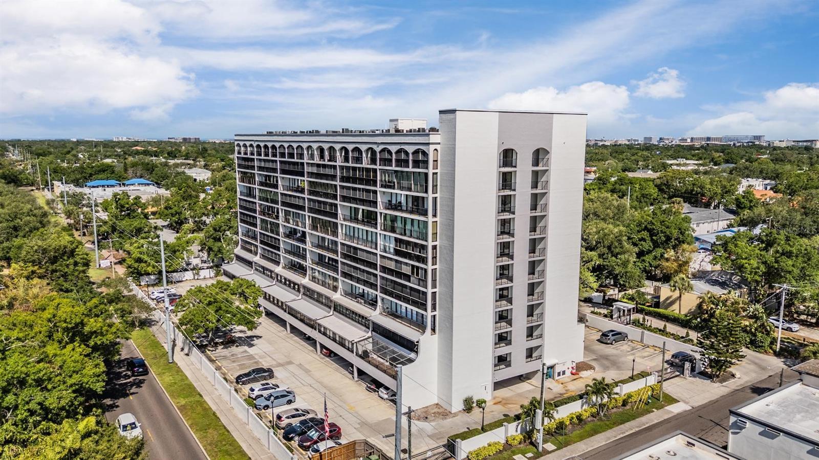 3211 W SWANN AVE #707, TAMPA, FL, 33609