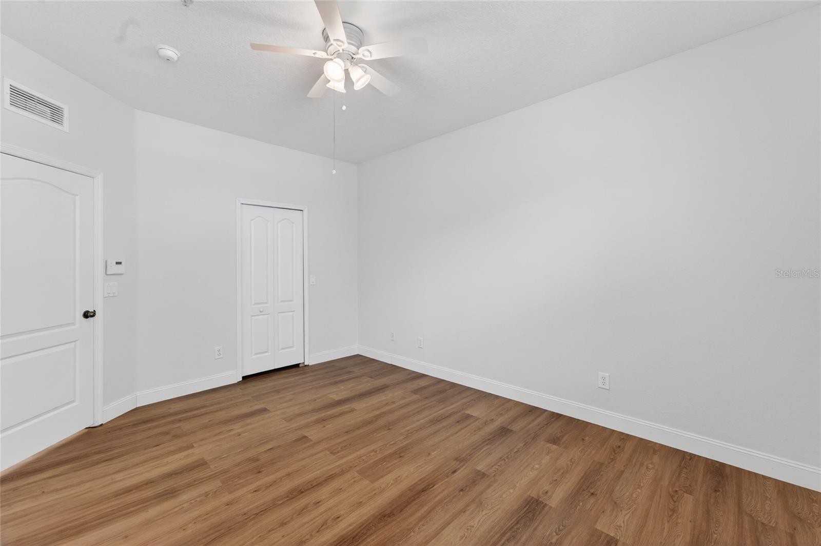 216 DEEPCOVE RD, WINTER GARDEN, FL, 34787