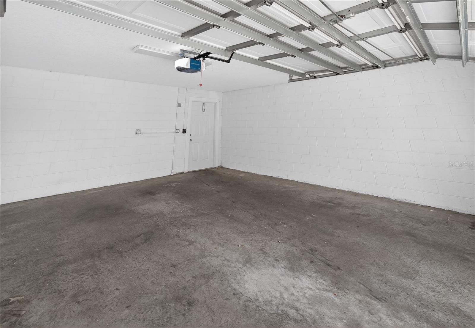 216 DEEPCOVE RD, WINTER GARDEN, FL, 34787