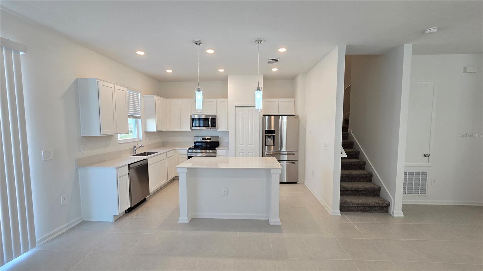 2664 ARMSTRONG AVE, CLERMONT, FL, 34714