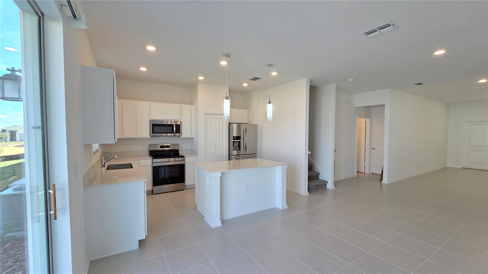 2664 ARMSTRONG AVE, CLERMONT, FL, 34714