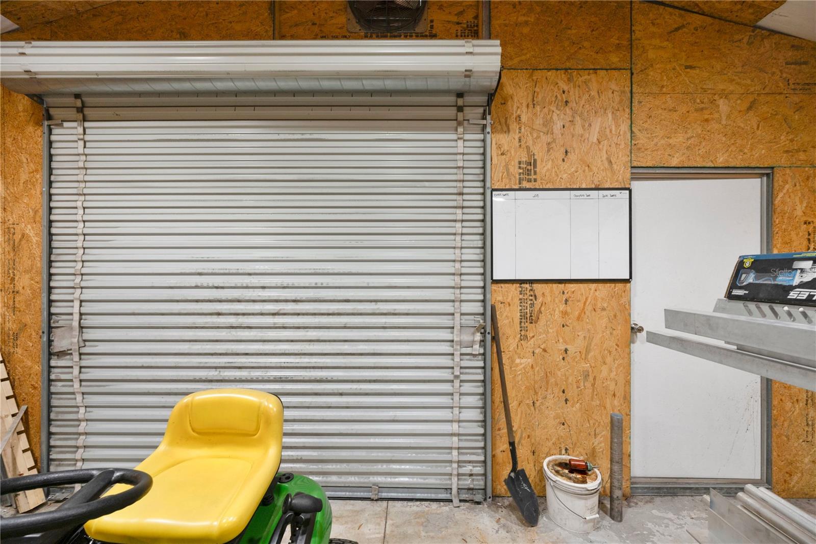 2010 LEE DR, VALRICO, FL, 33594