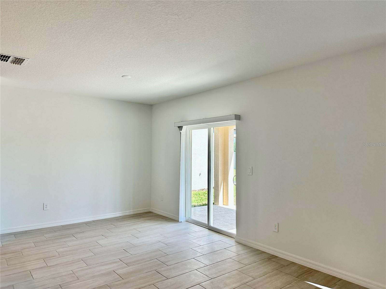 17761 PLEASANTVIEW BLVD, LAND O LAKES, FL, 34638