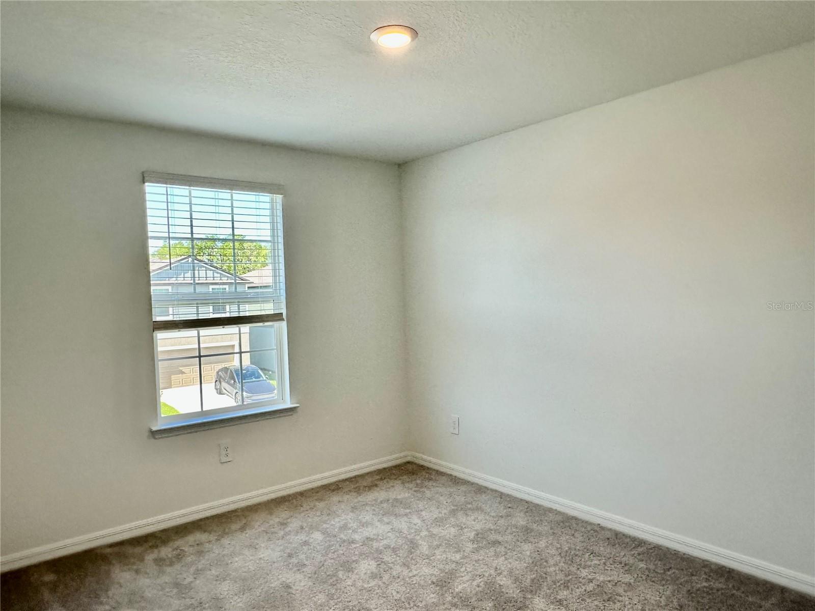 17761 PLEASANTVIEW BLVD, LAND O LAKES, FL, 34638