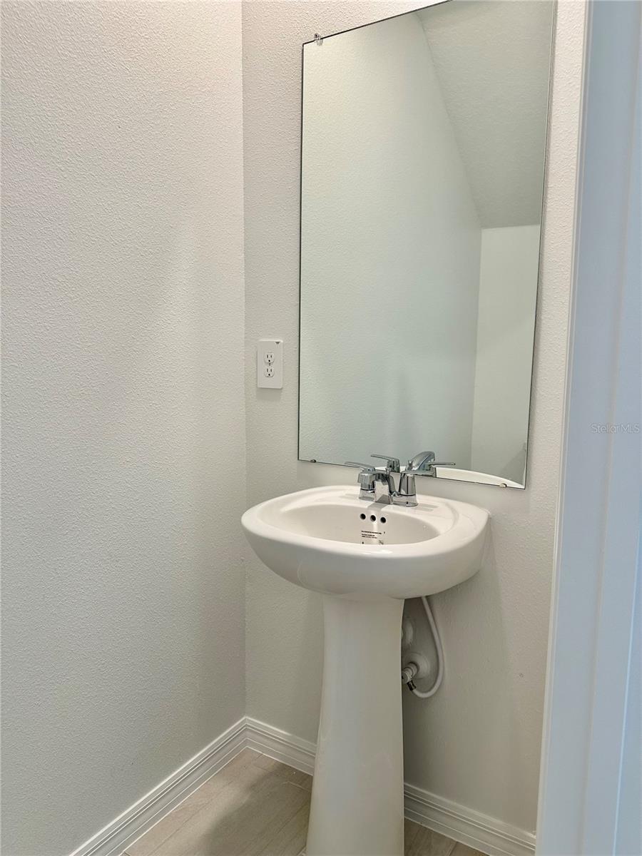 17761 PLEASANTVIEW BLVD, LAND O LAKES, FL, 34638