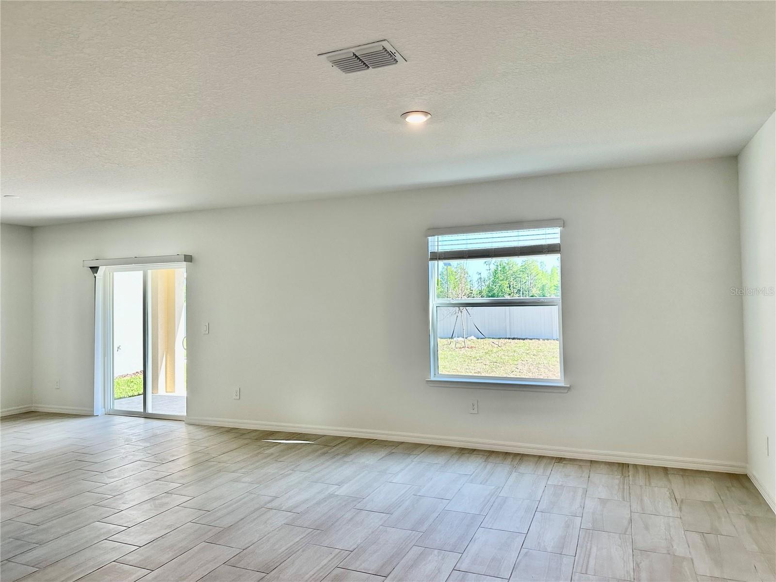 17761 PLEASANTVIEW BLVD, LAND O LAKES, FL, 34638