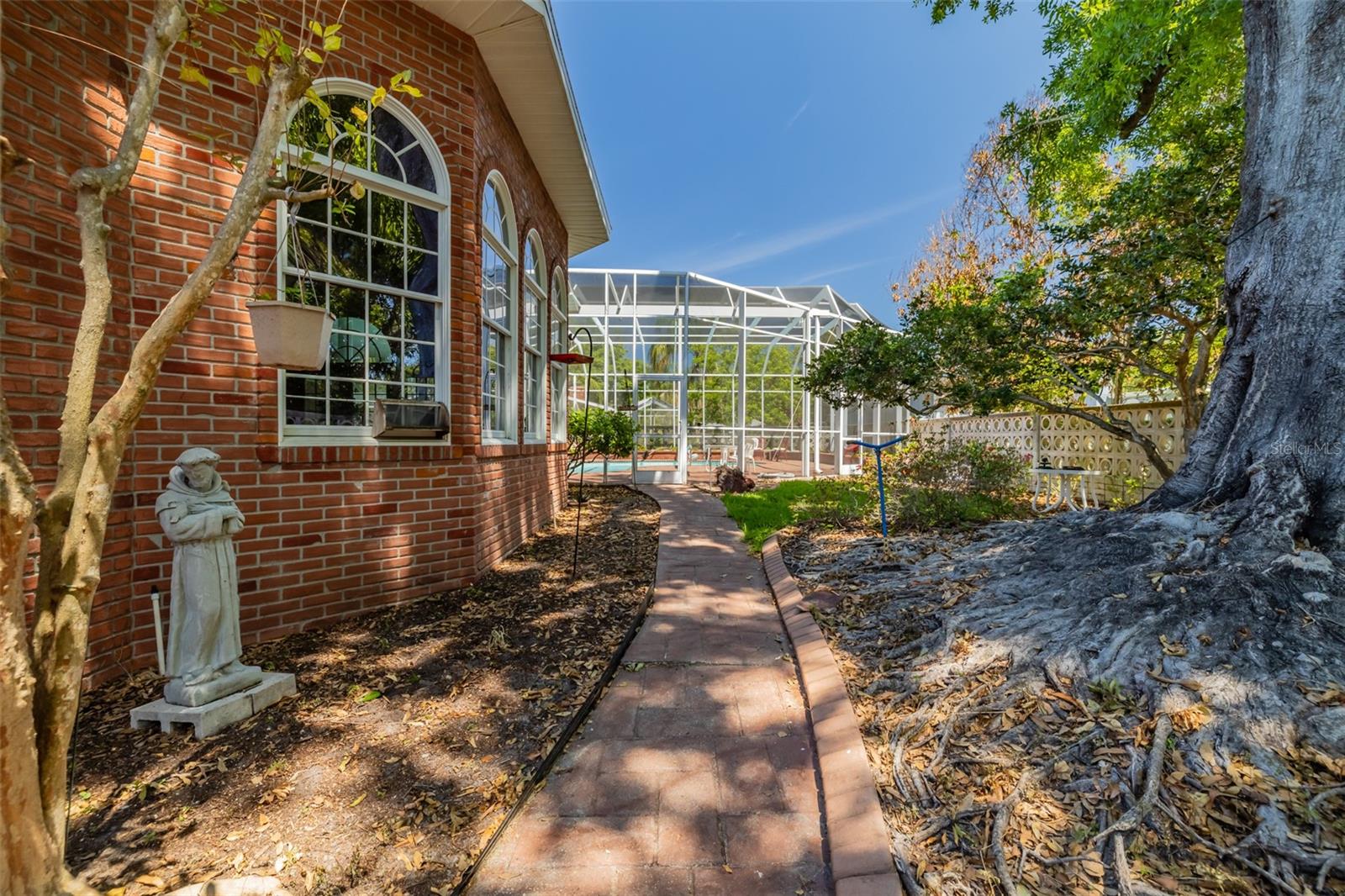 805 E SYLVAN DR, BRANDON, FL, 33510