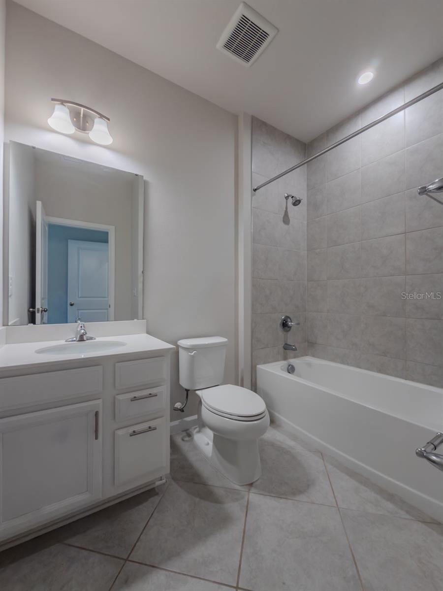 805 E SYLVAN DR, BRANDON, FL, 33510