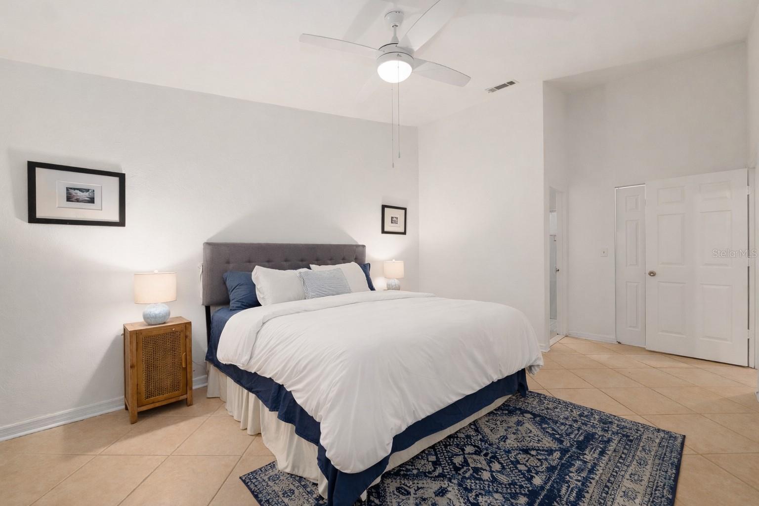 3953 NW 7TH PL, GAINESVILLE, FL, 32607