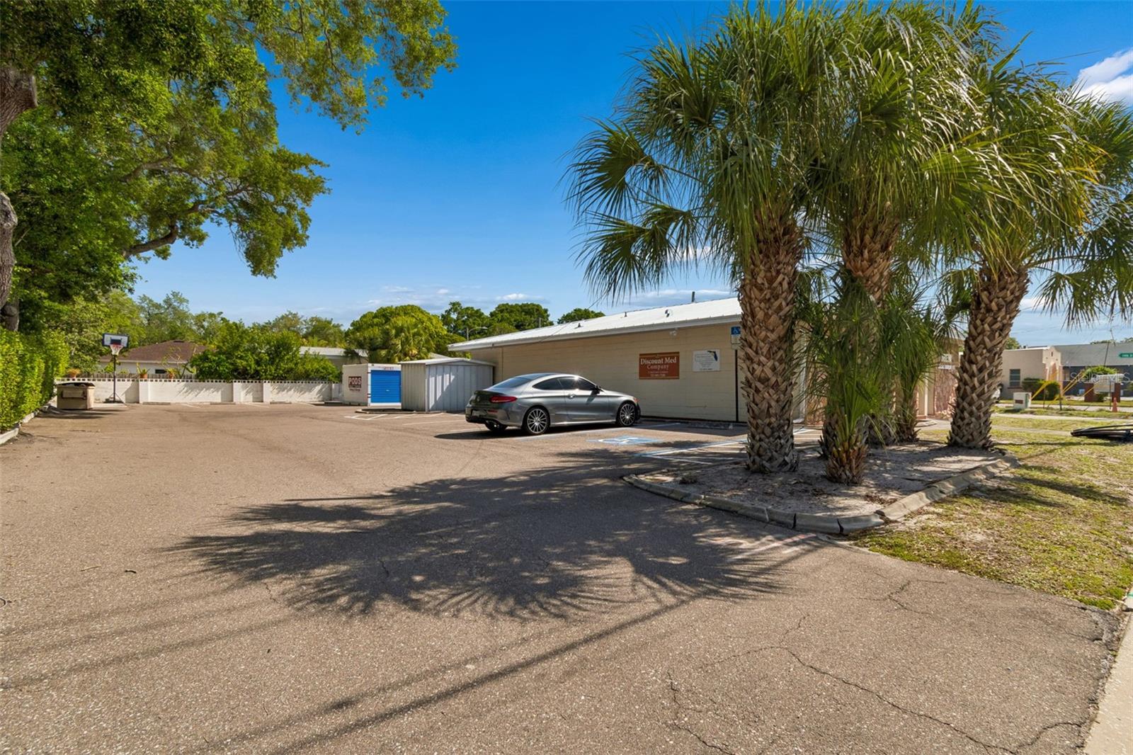 1401 9TH AVE N, ST PETERSBURG, FL, 33705