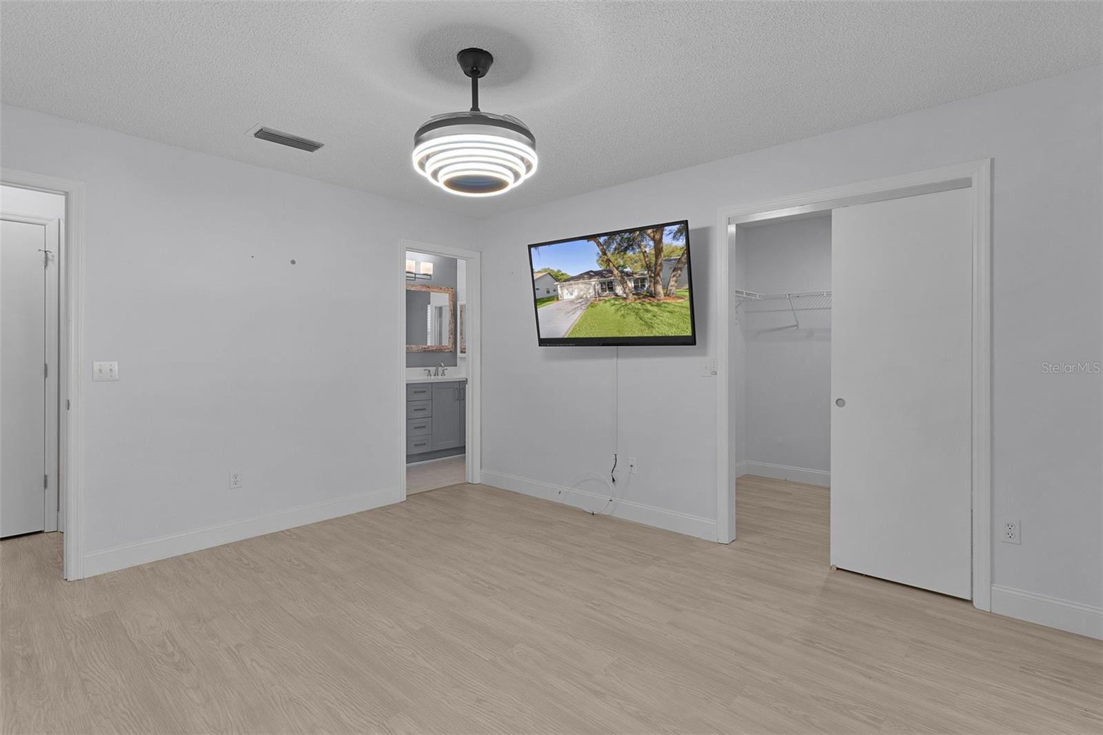 206 DESOTA CT, THE VILLAGES, FL, 32159