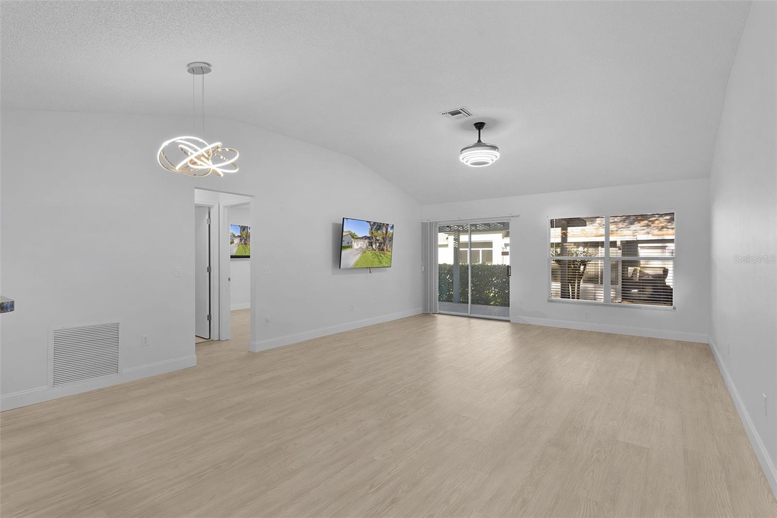 206 DESOTA CT, THE VILLAGES, FL, 32159