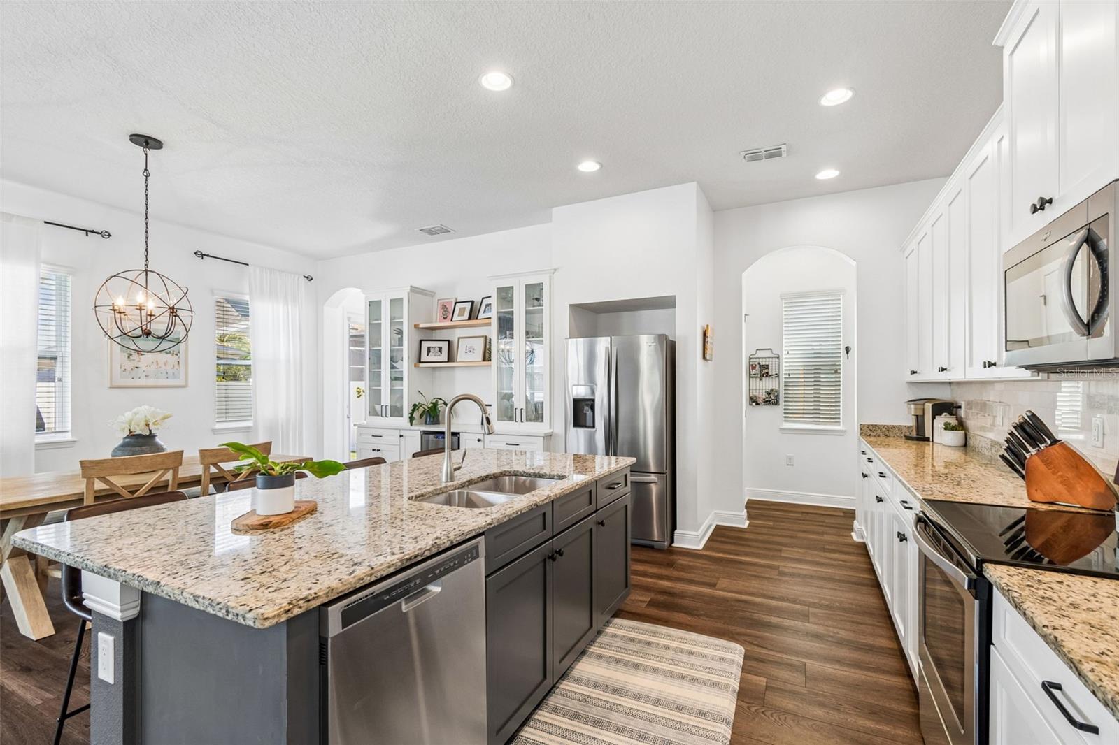 7602 S WEST SHORE BLVD, TAMPA, FL, 33616