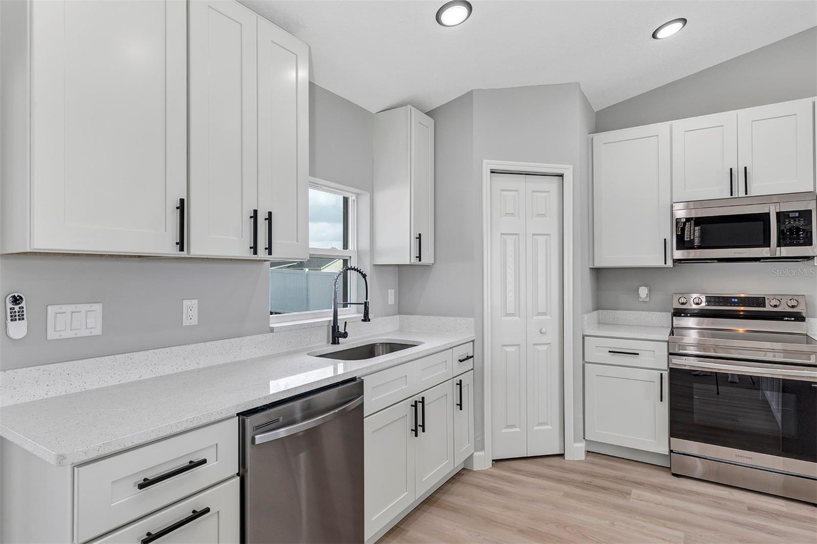 13792 SE 42ND AVE, SUMMERFIELD, FL, 34491