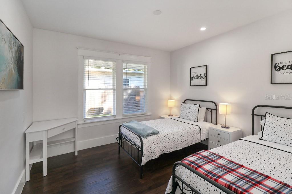 9310 N 18TH ST, TAMPA, FL, 33612