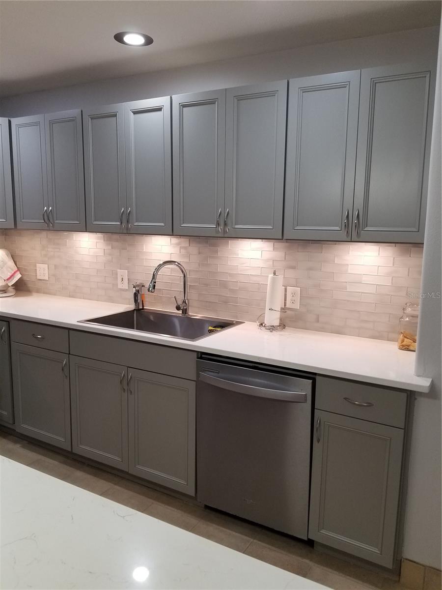 1720 FOSSIL DR, ENGLEWOOD, FL, 34223