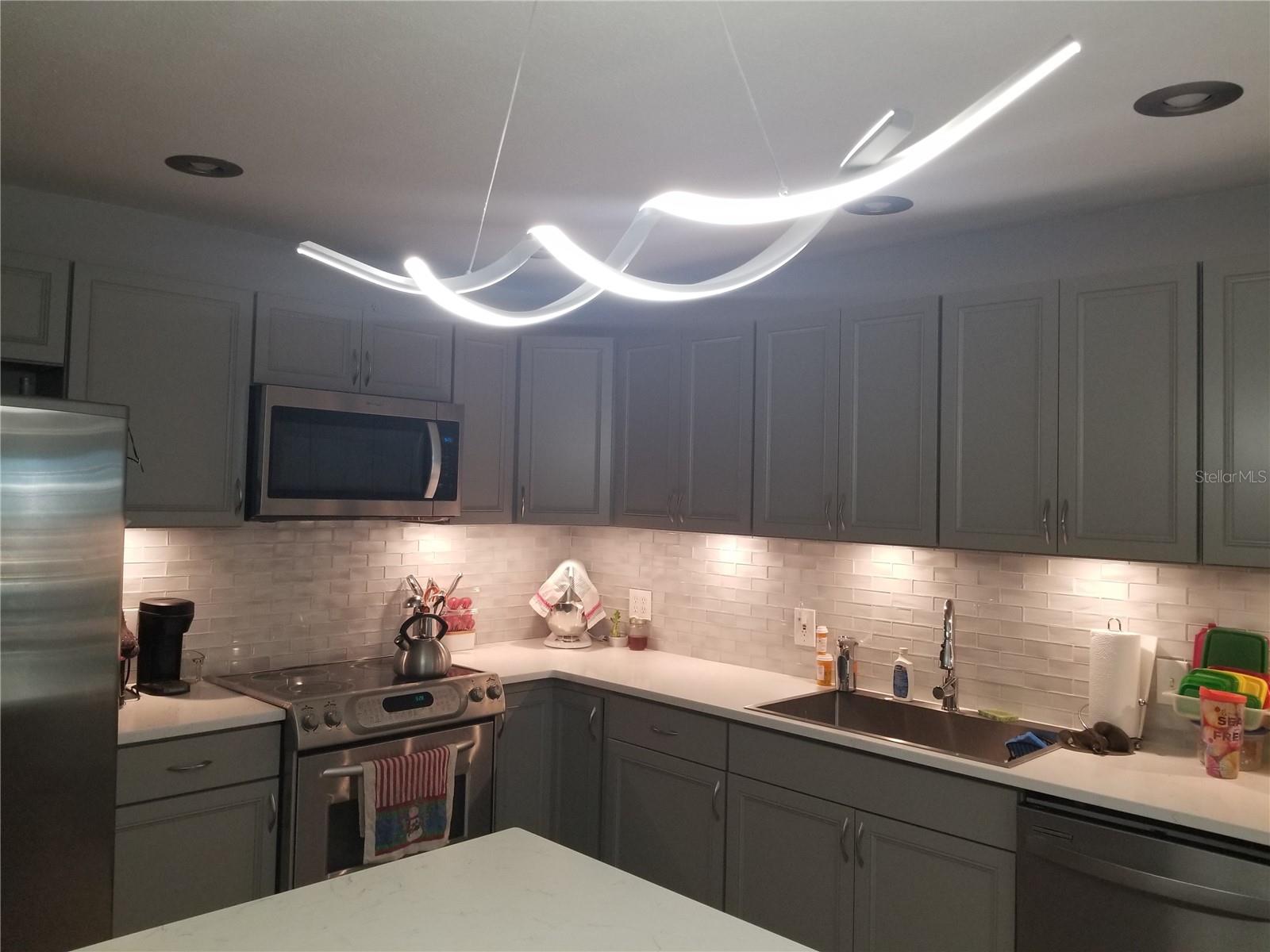 1720 FOSSIL DR, ENGLEWOOD, FL, 34223