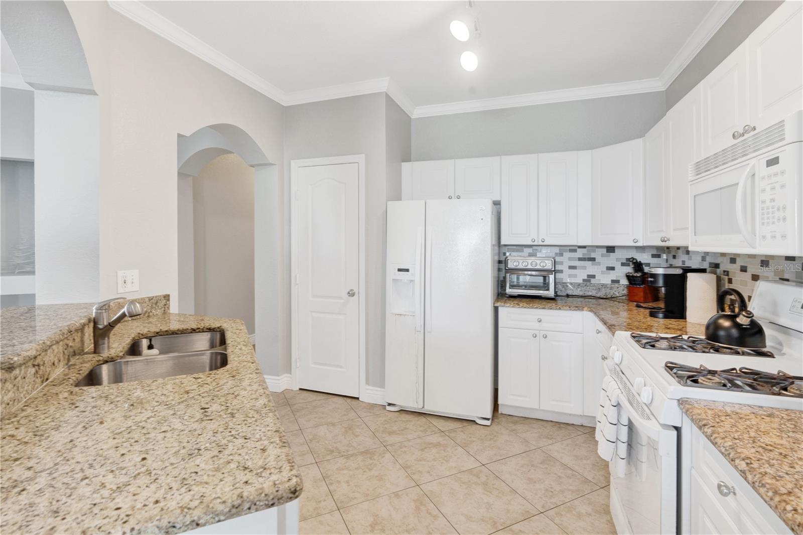 2731 VIA CAPRI #928, CLEARWATER, FL, 33764