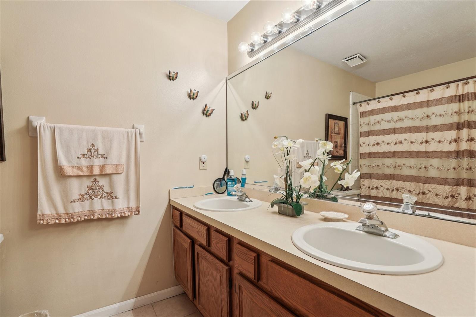 3521 MOLONA DR, ORLANDO, FL, 32837