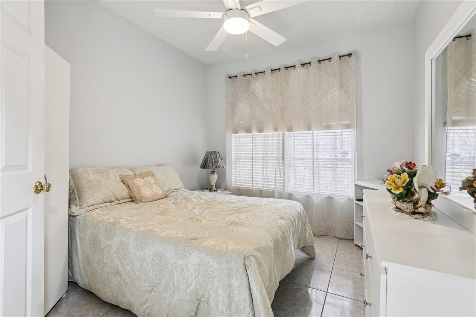 3521 MOLONA DR, ORLANDO, FL, 32837