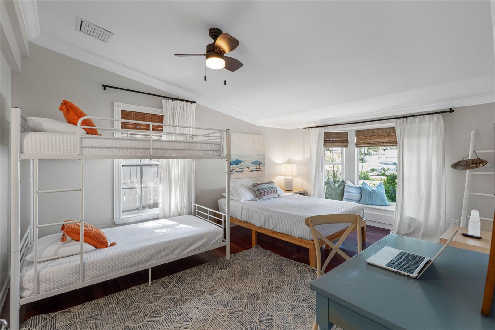 1811 NURSERY RD, CLEARWATER, FL, 33764