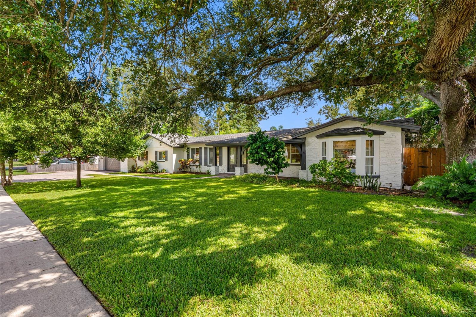 1811 NURSERY RD, CLEARWATER, FL, 33764