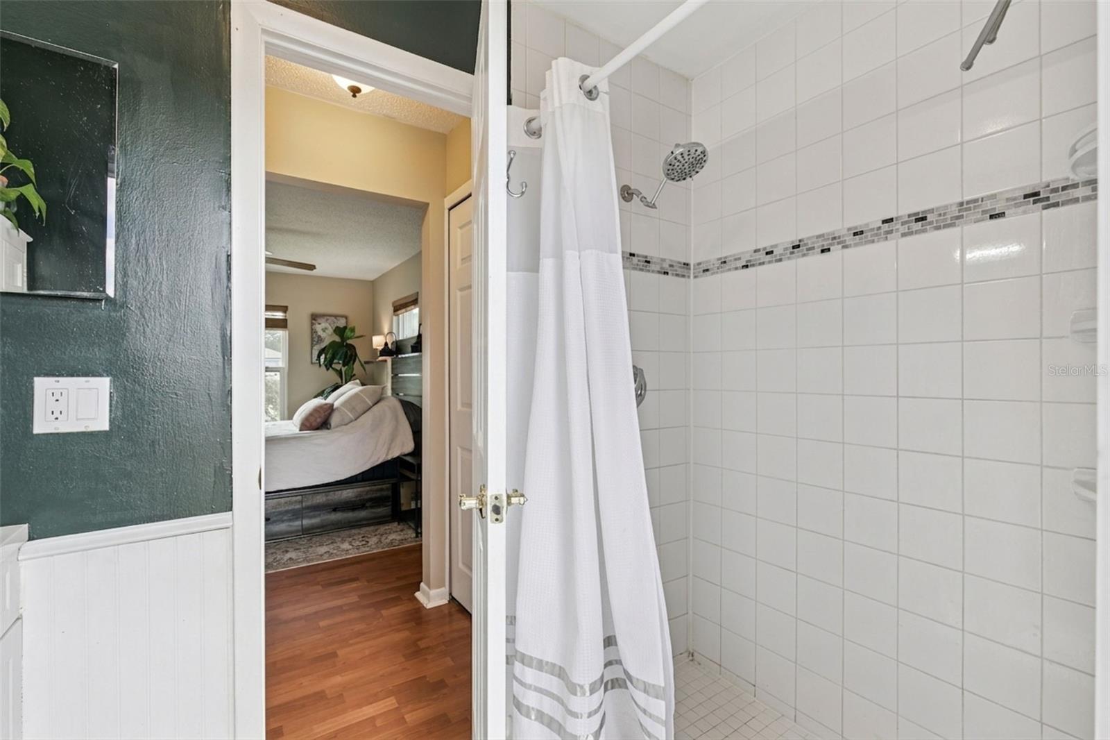 102 N SILVER CLUSTER CT, LONGWOOD, FL, 32750