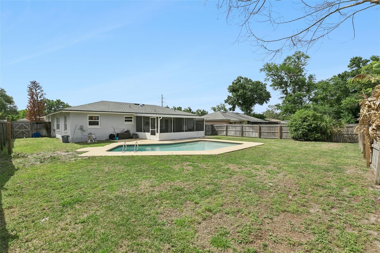 102 N SILVER CLUSTER CT, LONGWOOD, FL, 32750