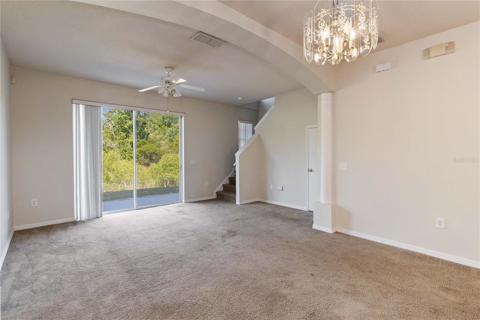 214 MONROE CIR, DAVENPORT, FL, 33896