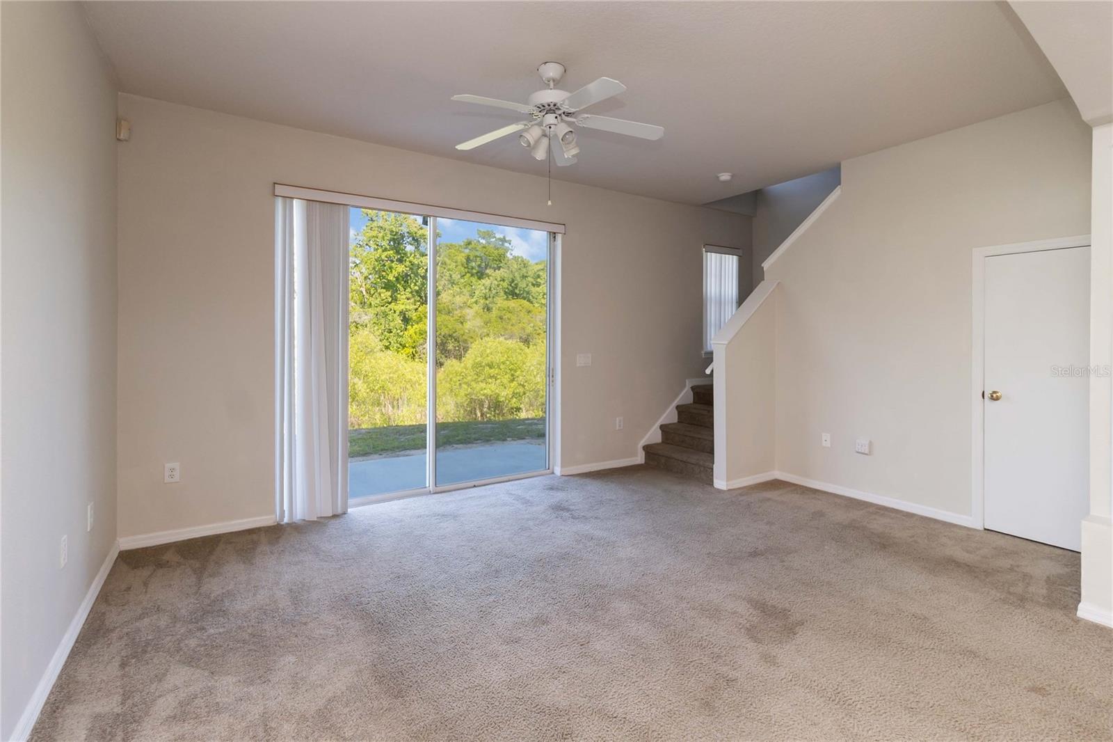 214 MONROE CIR, DAVENPORT, FL, 33896