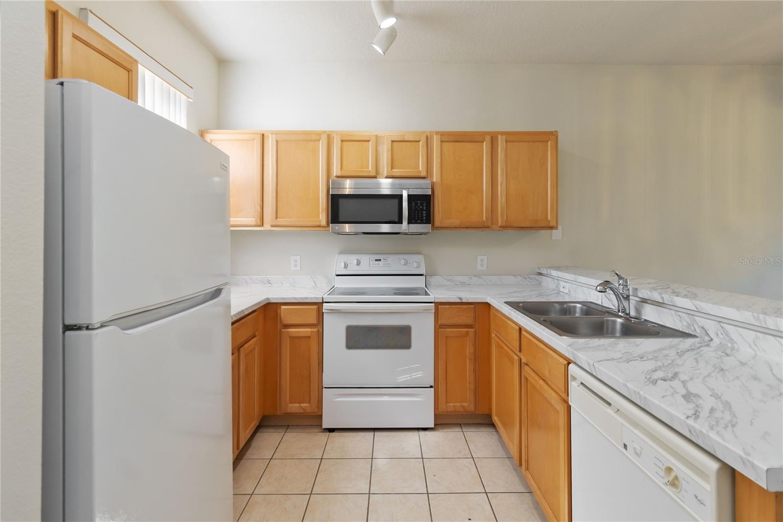 214 MONROE CIR, DAVENPORT, FL, 33896