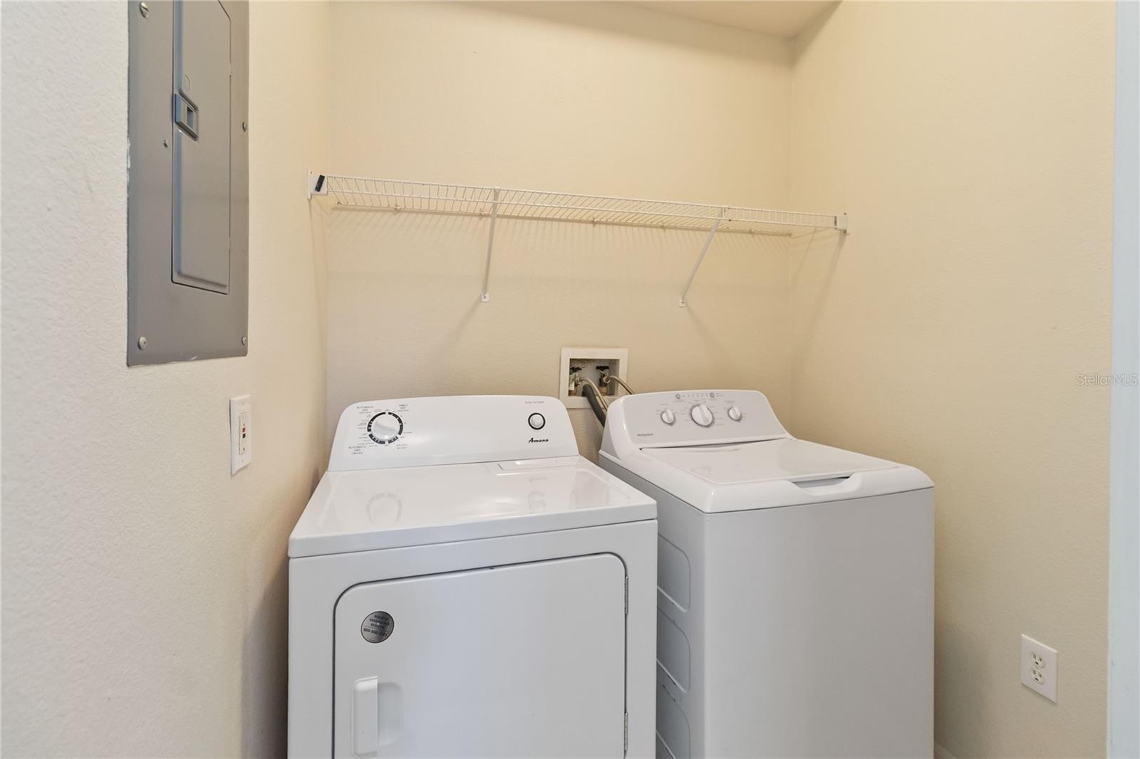 214 MONROE CIR, DAVENPORT, FL, 33896