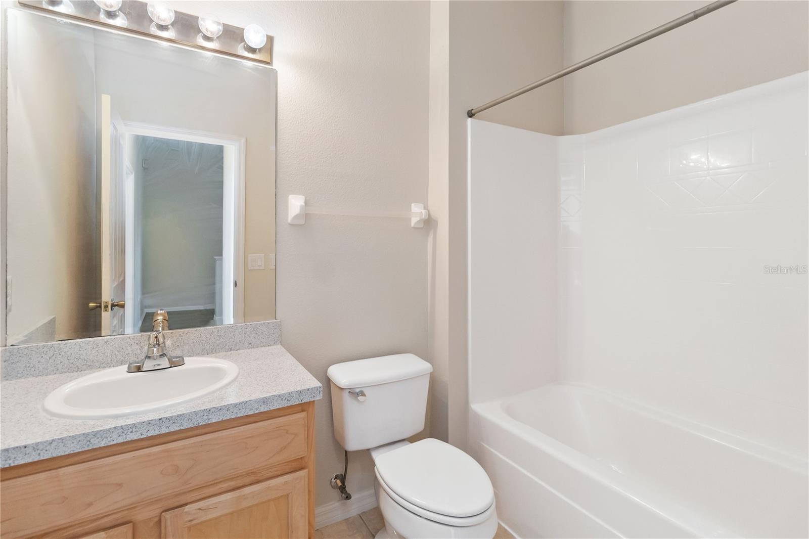 214 MONROE CIR, DAVENPORT, FL, 33896