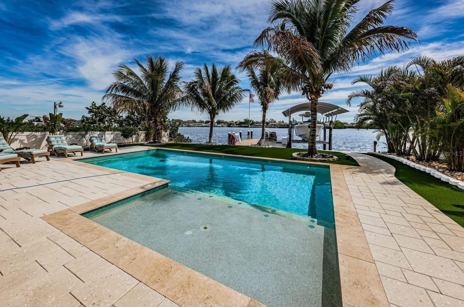 658 BAYSHORE DR, TARPON SPRINGS, FL, 34689