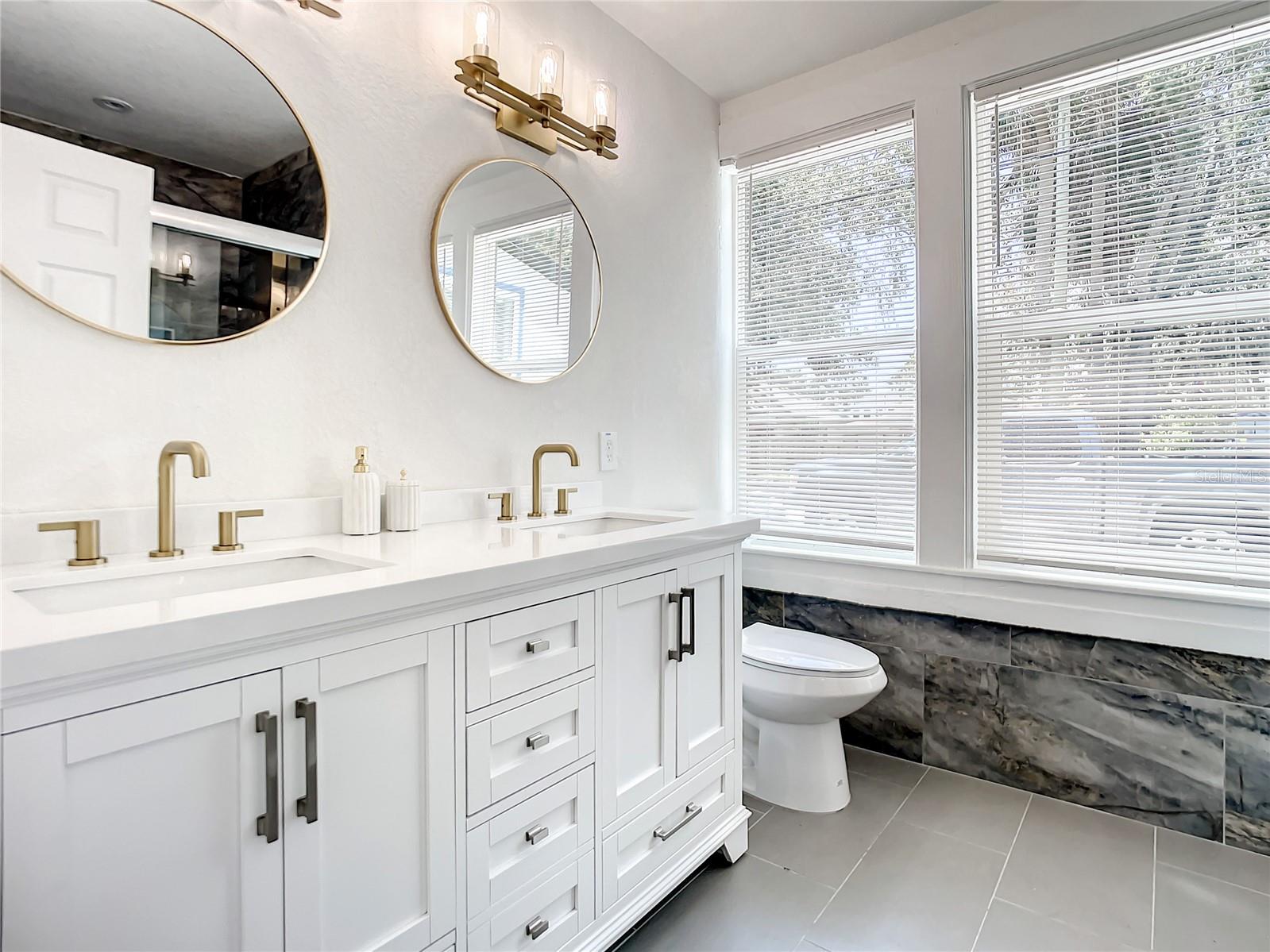 110 PALM PL, DAYTONA BEACH, FL, 32114