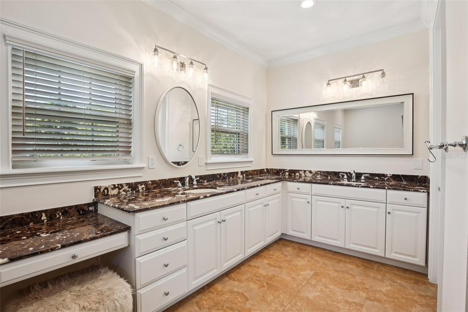 3621 W MORRISON AVE, TAMPA, FL, 33629