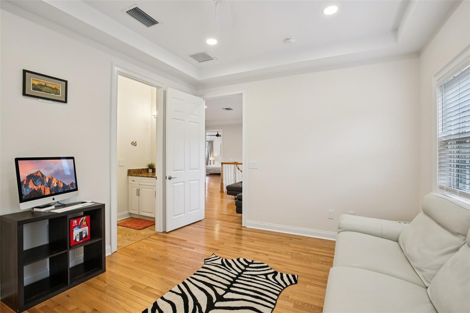 3621 W MORRISON AVE, TAMPA, FL, 33629