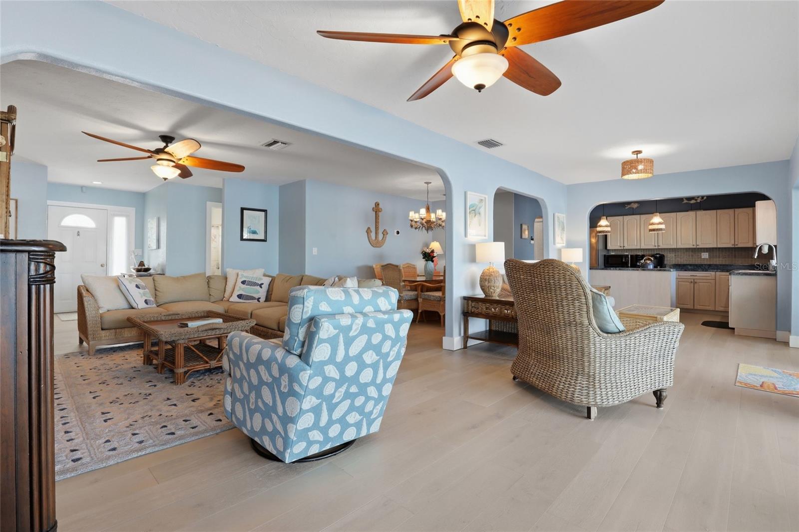 414 SPRING LAKE BLVD NW, PORT CHARLOTTE, FL, 33952