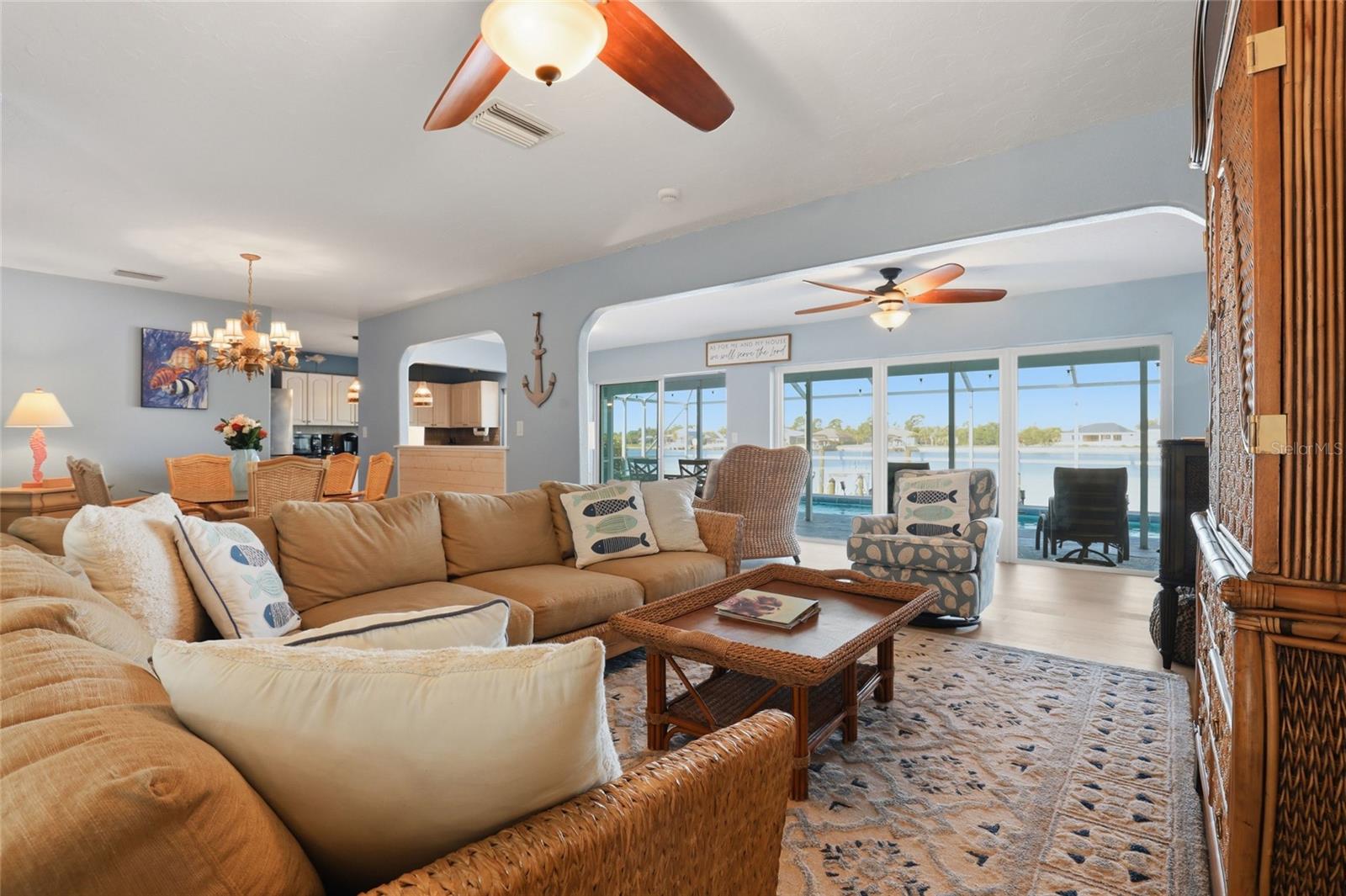 414 SPRING LAKE BLVD NW, PORT CHARLOTTE, FL, 33952