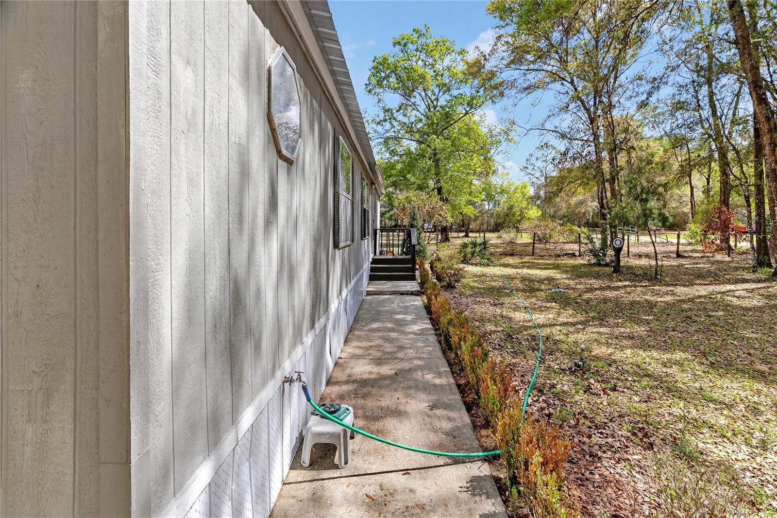 14395 NE 50TH PL, WILLISTON, FL, 32696