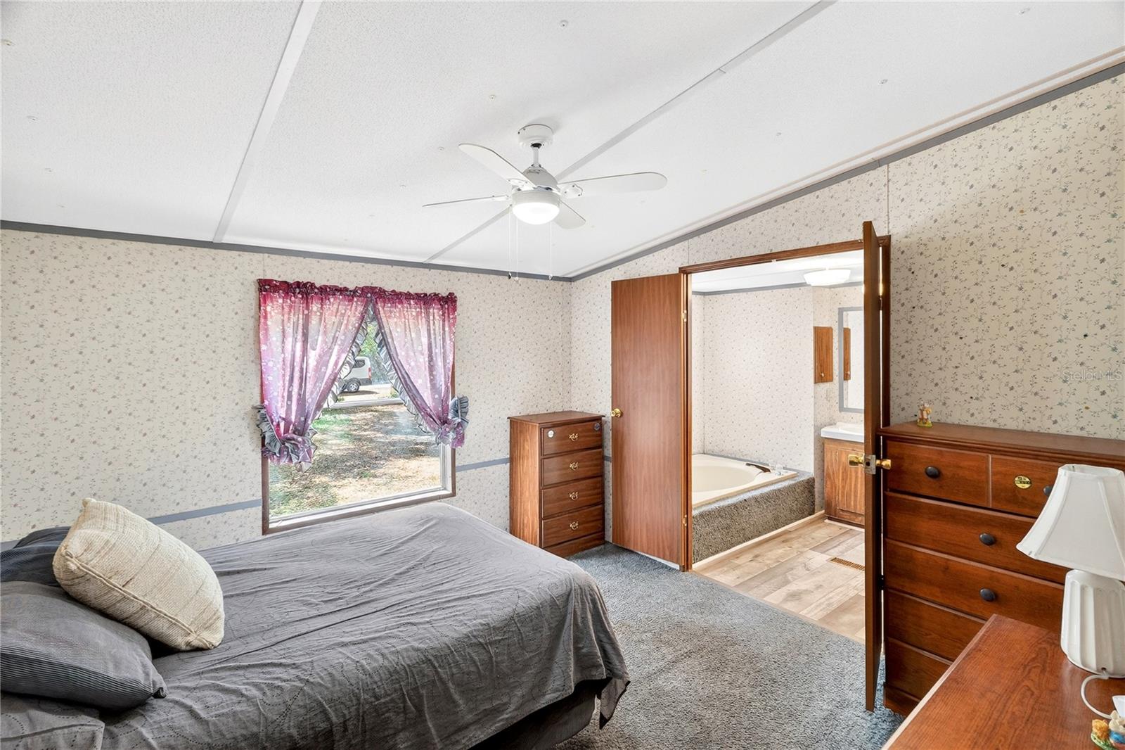 14395 NE 50TH PL, WILLISTON, FL, 32696