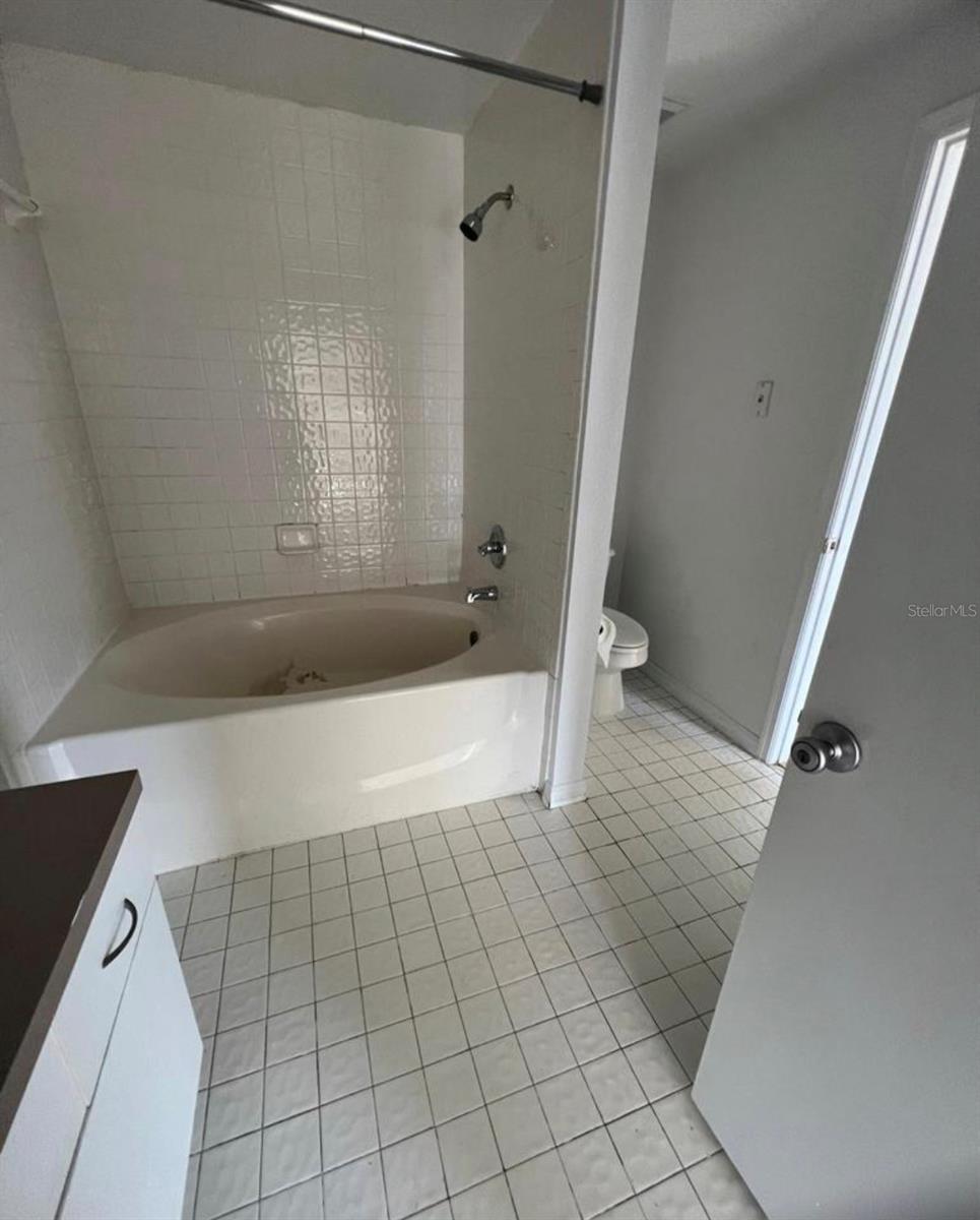 5548 METROWEST BLVD #306, ORLANDO, FL, 32811