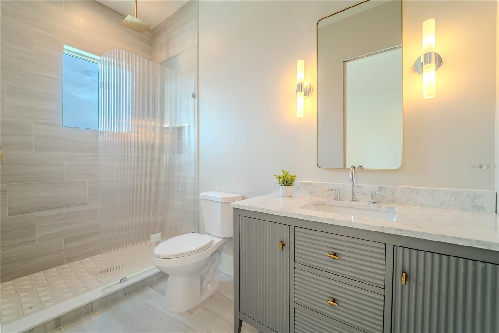 4414 W LAWN AVE, TAMPA, FL, 33611