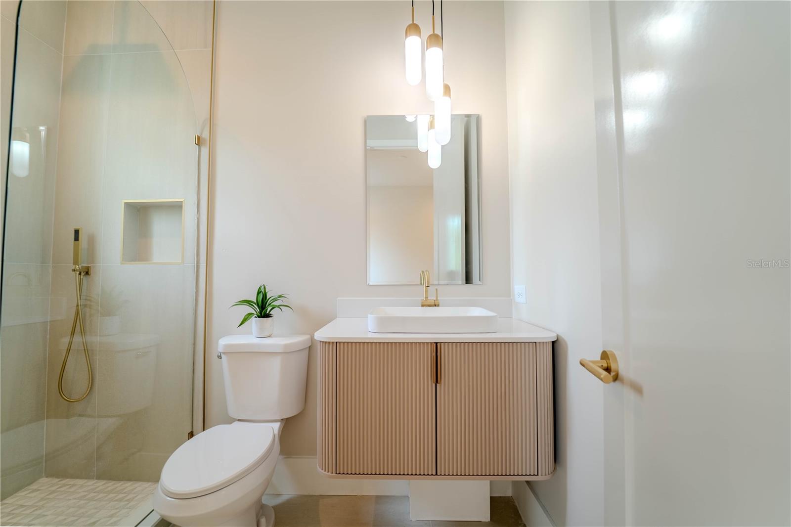 4414 W LAWN AVE, TAMPA, FL, 33611