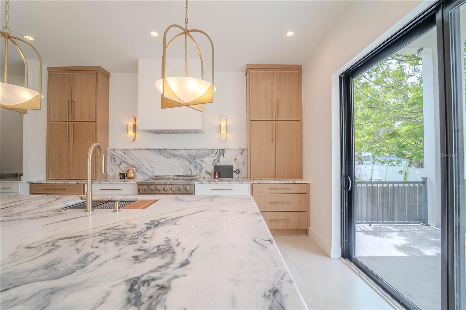 4414 W LAWN AVE, TAMPA, FL, 33611