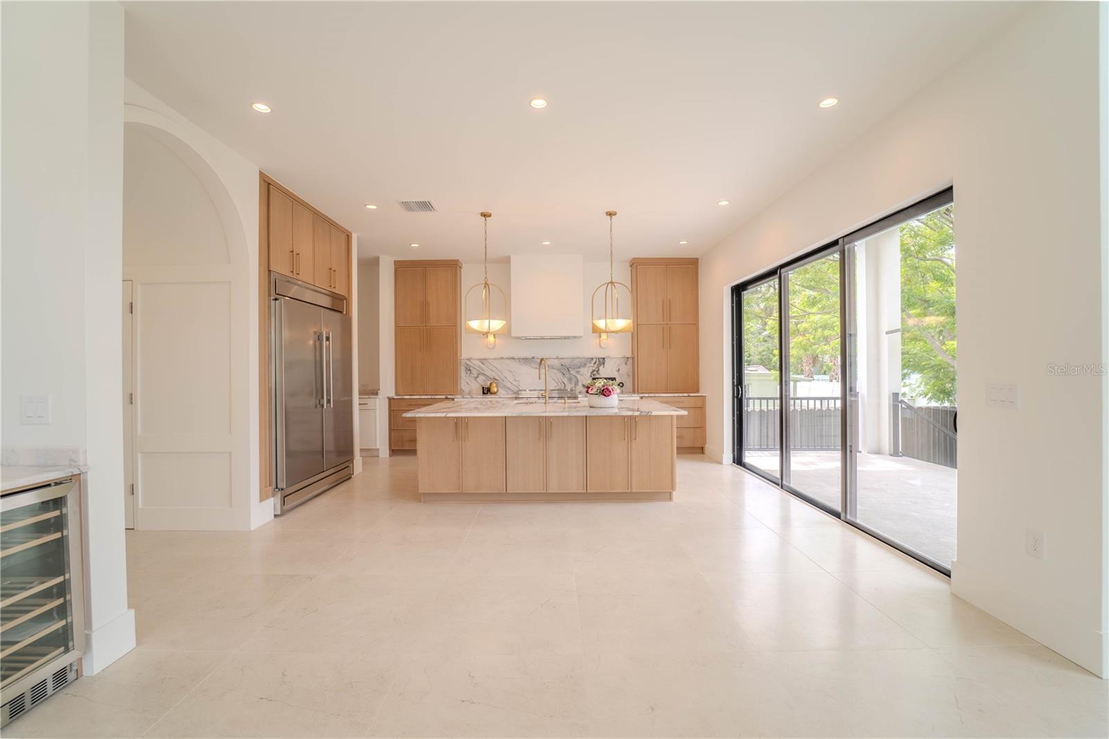 4414 W LAWN AVE, TAMPA, FL, 33611