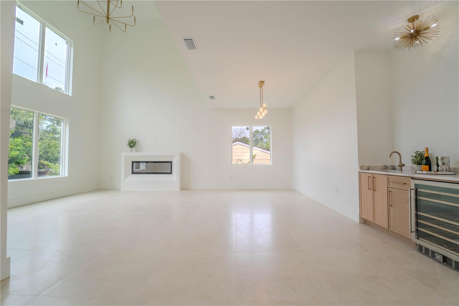 4414 W LAWN AVE, TAMPA, FL, 33611