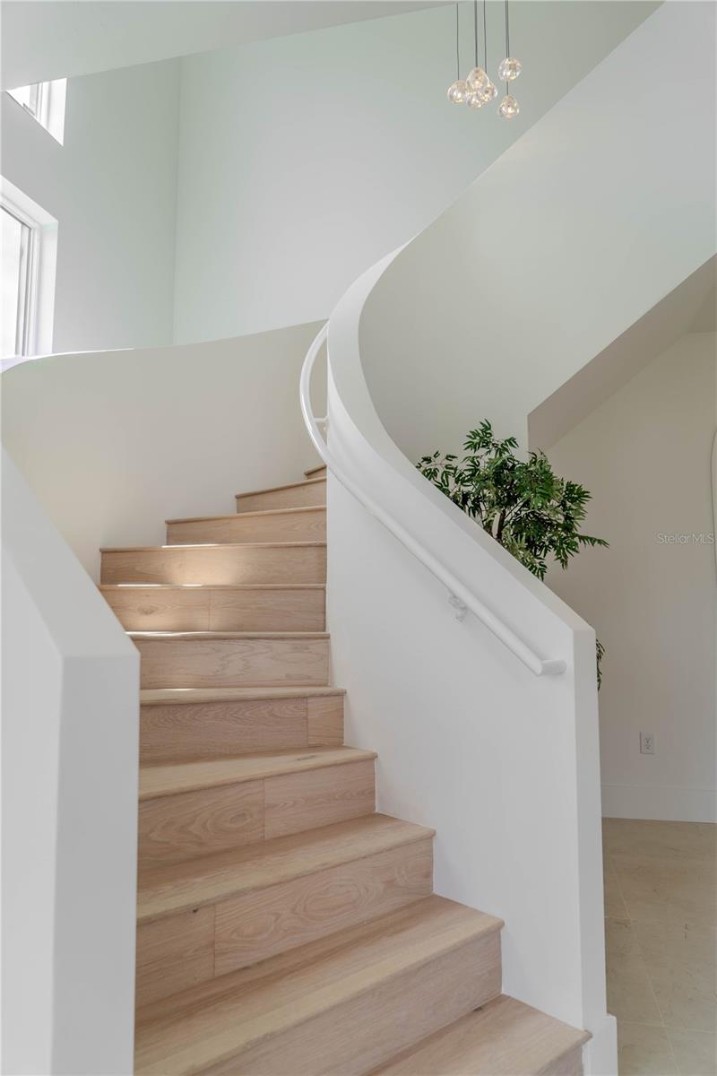 4414 W LAWN AVE, TAMPA, FL, 33611