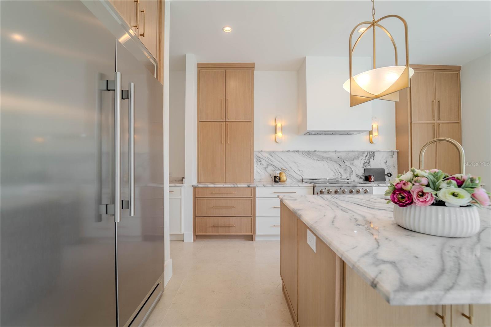 4414 W LAWN AVE, TAMPA, FL, 33611