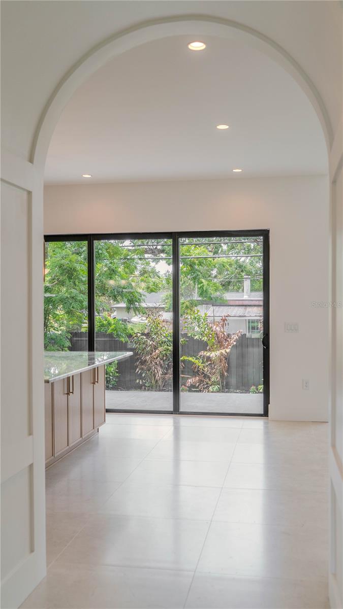 4414 W LAWN AVE, TAMPA, FL, 33611